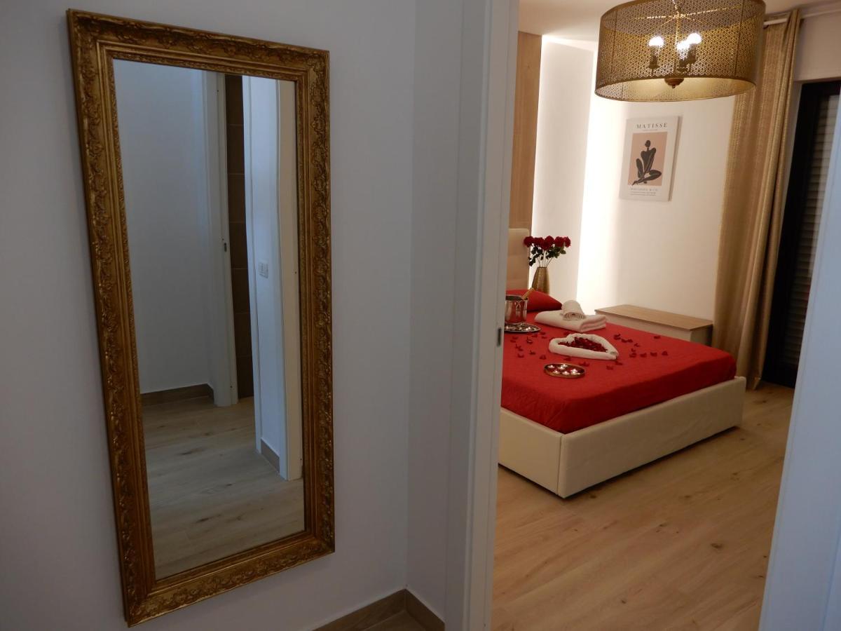 Caserta Royale Suite Exterior foto