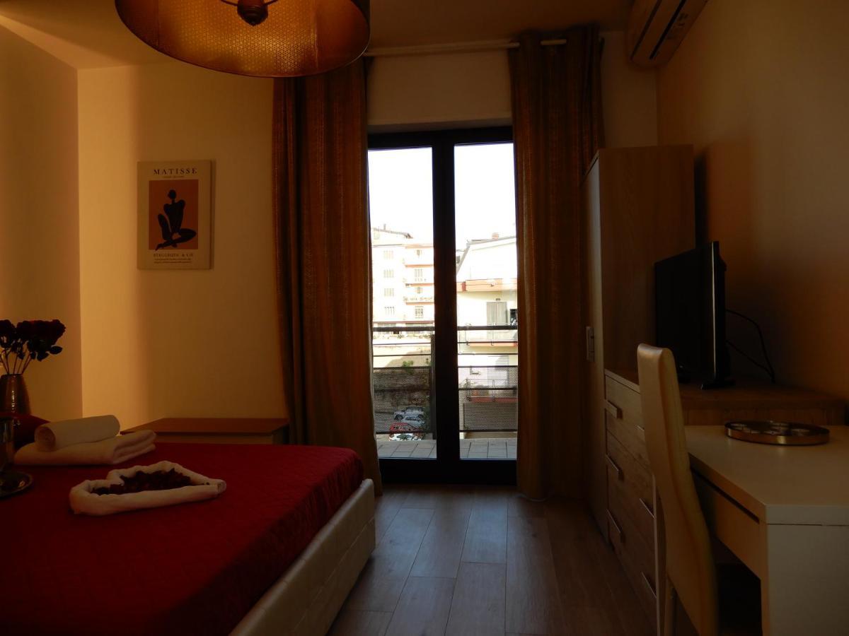 Caserta Royale Suite Exterior foto